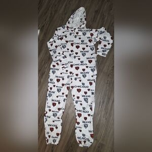 NFL Chicago Bears Pajama Set - White and Black